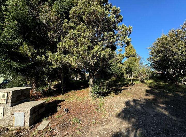 Terreno · 759m²