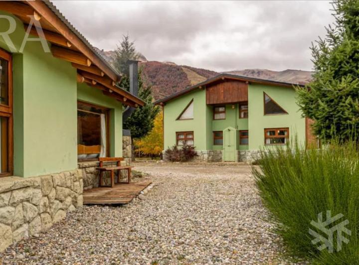 Hotel · 500m² · 15 Ambientes · 10 Cocheras
