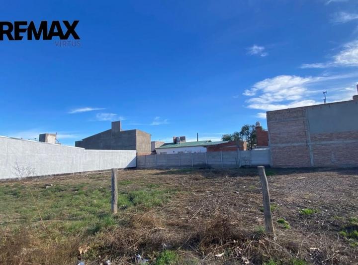 Terreno · 370m²