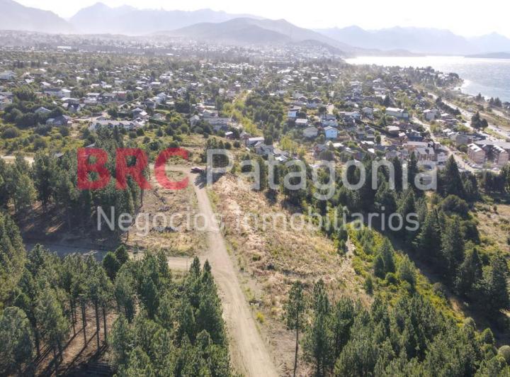 Terreno · 1200m²