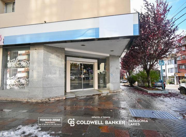 Local comercial · 353m² · 10 Ambientes