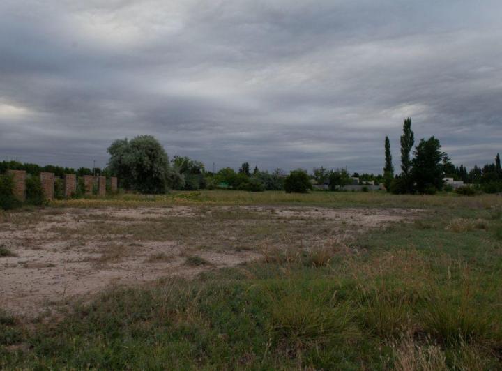 Terreno · 818m²