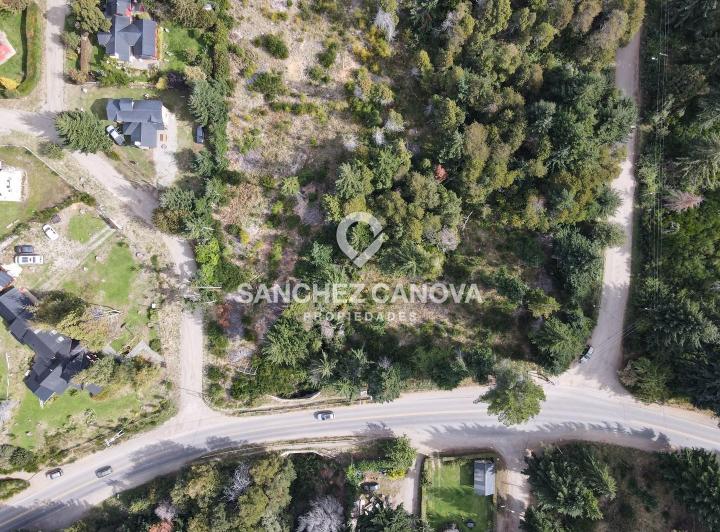 Terreno · 1753m²