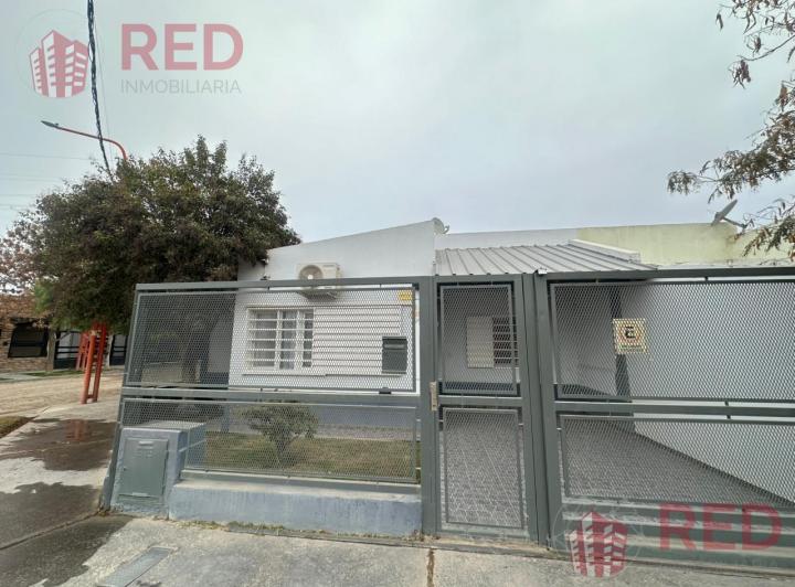 Casa · 192m² · 7 Ambientes · 1 Cochera