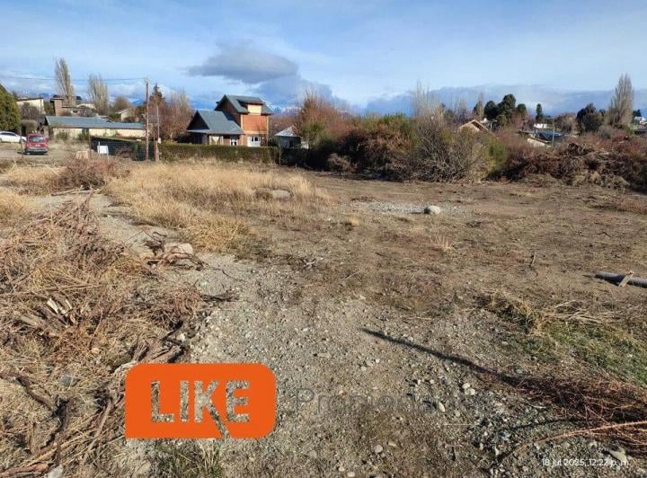 Terreno · 808m² · 1 Ambiente