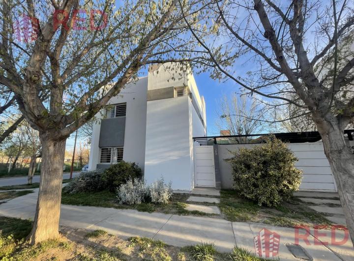 PH · 109m² · 5 Ambientes · 1 Cochera