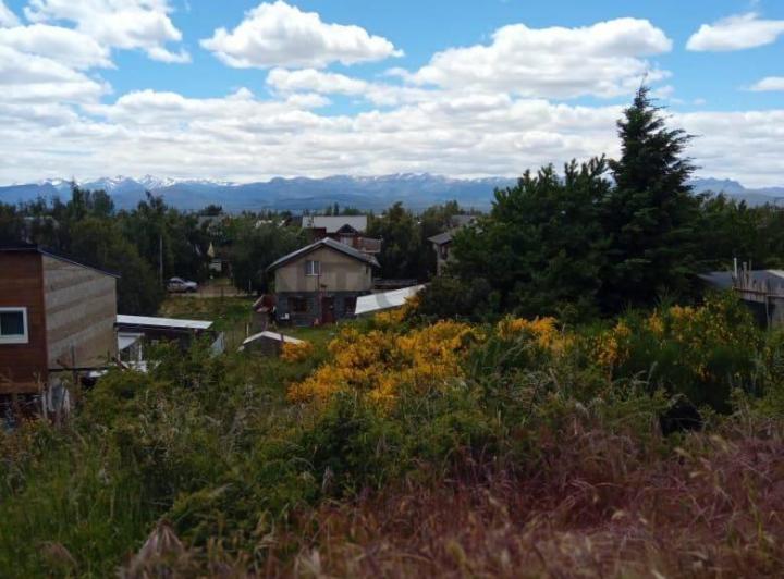 Terreno · 400m²