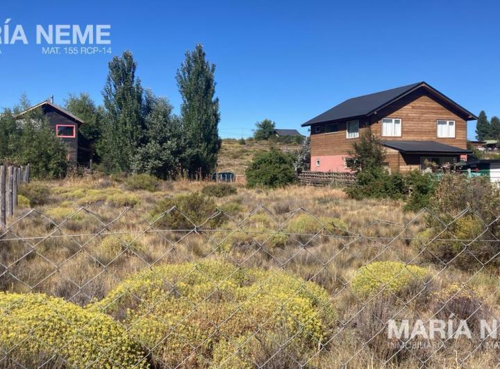 Terreno · 838m²