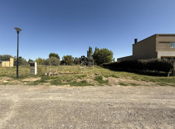 Terreno · 616m²