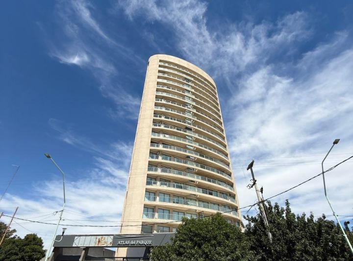 Departamento · 120m² · 4 Ambientes · 1 Cochera