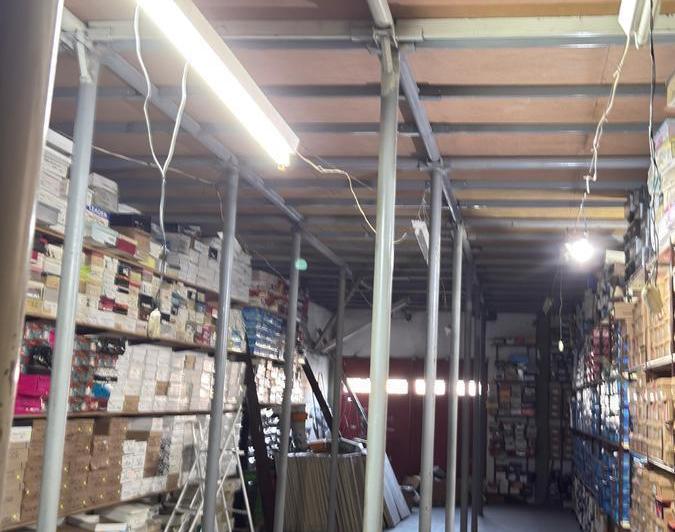 Local comercial · 384m² · 3 Ambientes