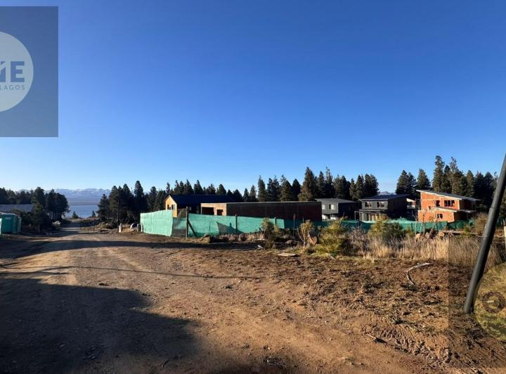 Terreno · 600m²