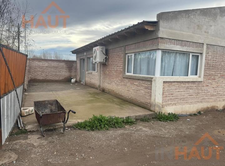 Casa · 1000m² · 3 Ambientes