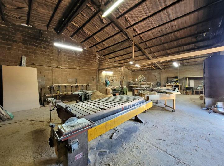 Depósito · 348m²