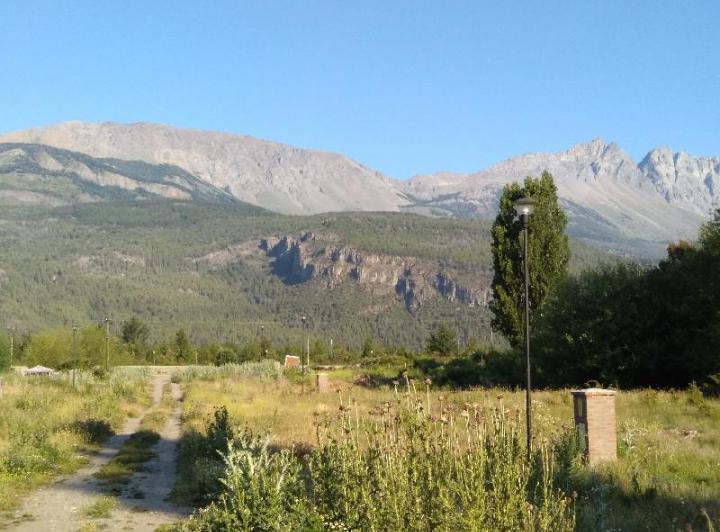 Terreno · 300m²
