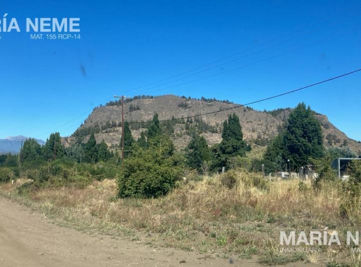 Terreno · 693m²
