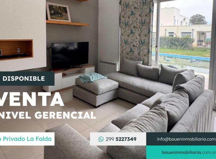 Casa · 300m² · 4 Ambientes · 1 Cochera