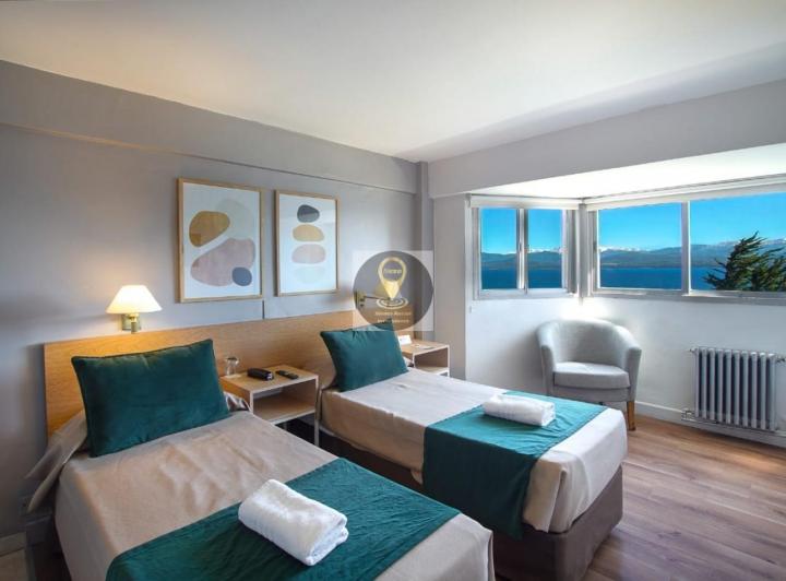 Hotel · 2691m² · 80 Ambientes