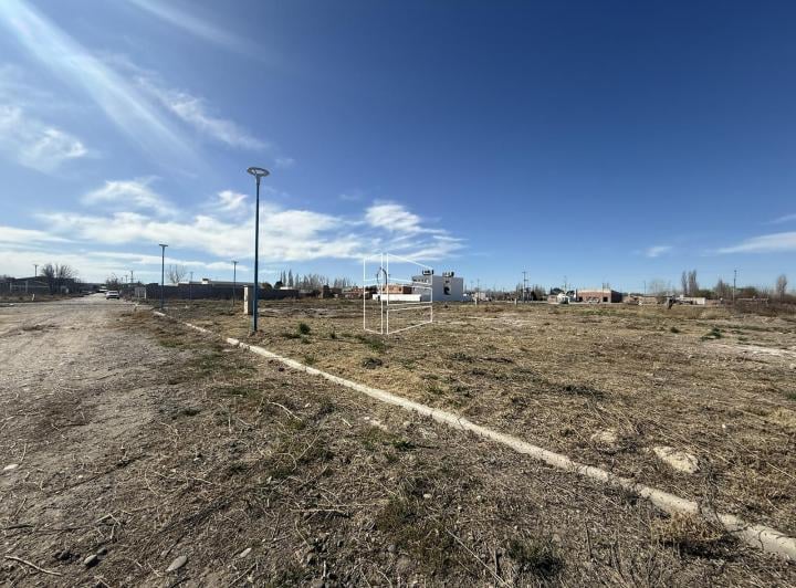 Terreno · 819m²