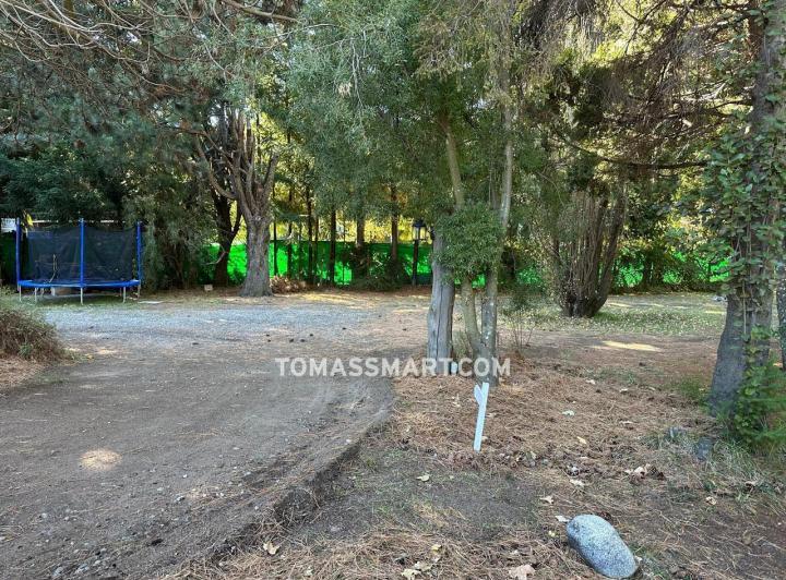 Terreno · 690m²