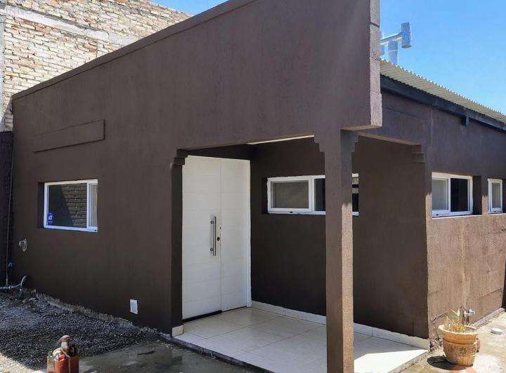 Casa · 107m² · 2 Dormitorios · 1 Cochera