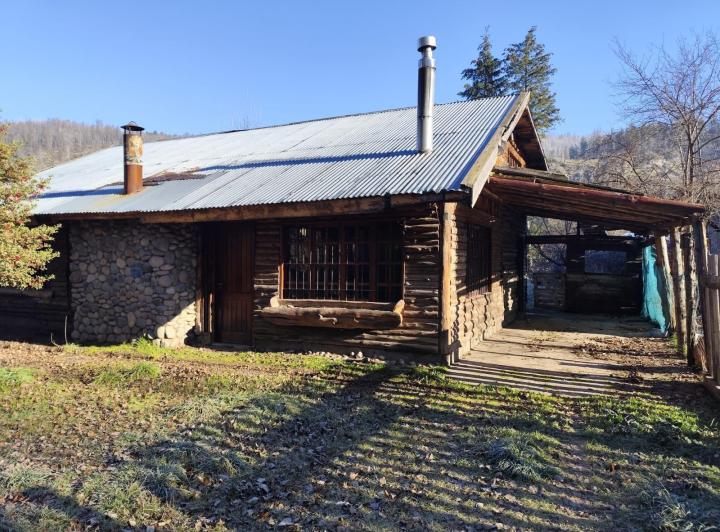 Casa · 190m² · 6 Ambientes · 1 Cochera