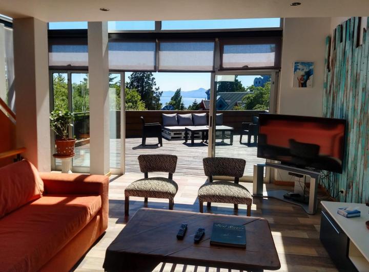 Casa · 258m² · 5 Ambientes · 2 Cocheras