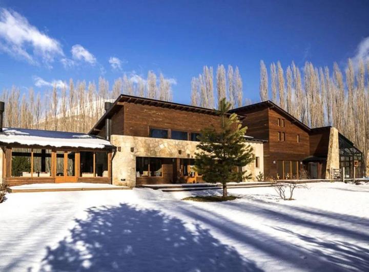 Terreno · 925m²