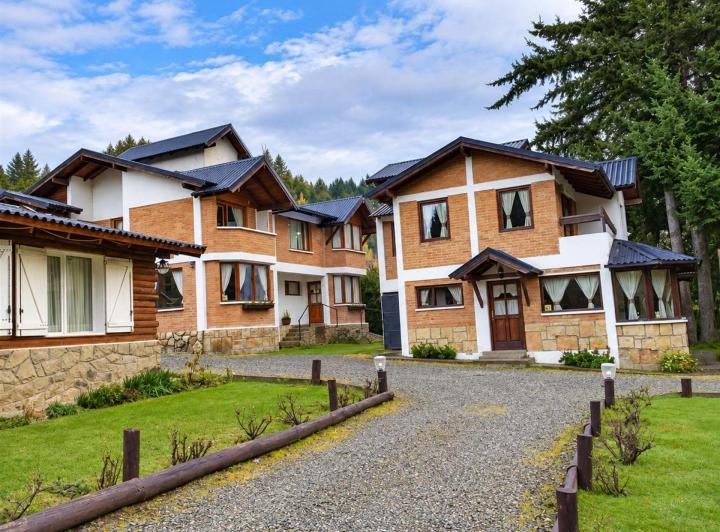 Hotel · 400m²