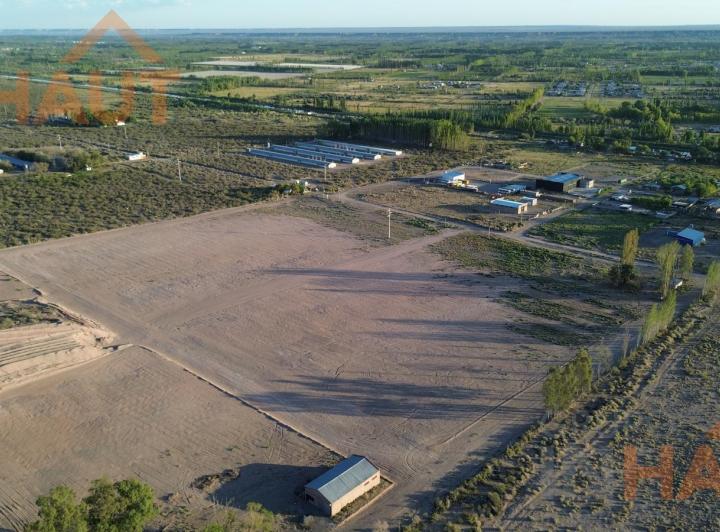 Terreno · 1279m²
