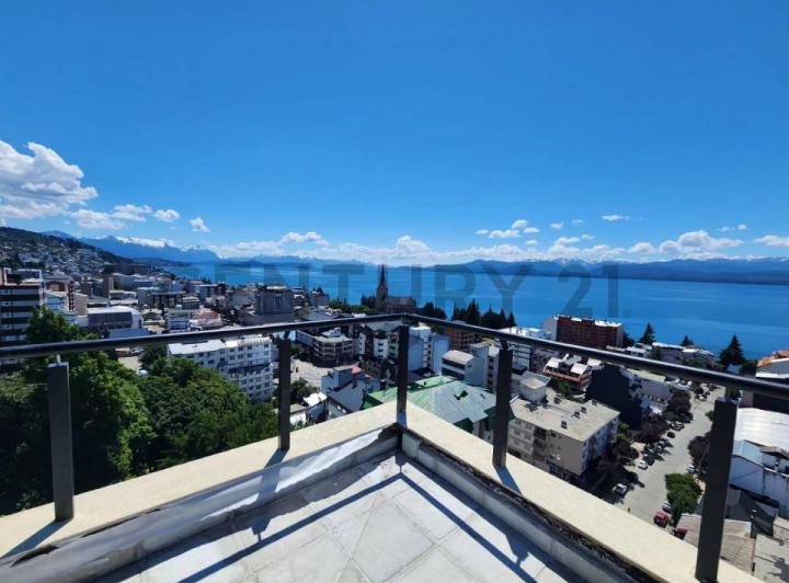 Departamento · 220m² · 4 Ambientes · 1 Cochera