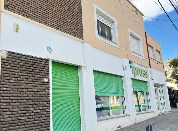 Casa · 700m² · 9 Ambientes