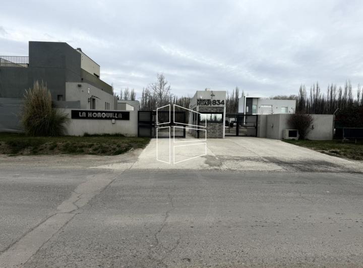 Terreno · 837m²
