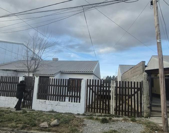 Casa · 200m² · 4 Ambientes · 1 Cochera