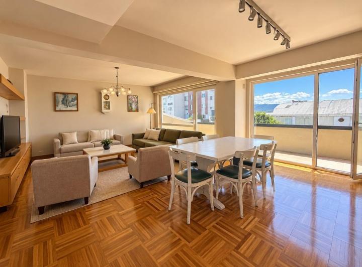 Departamento · 102m² · 4 Ambientes · 1 Cochera