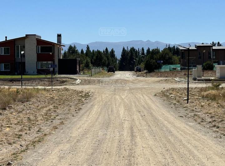 Terreno · 600m²