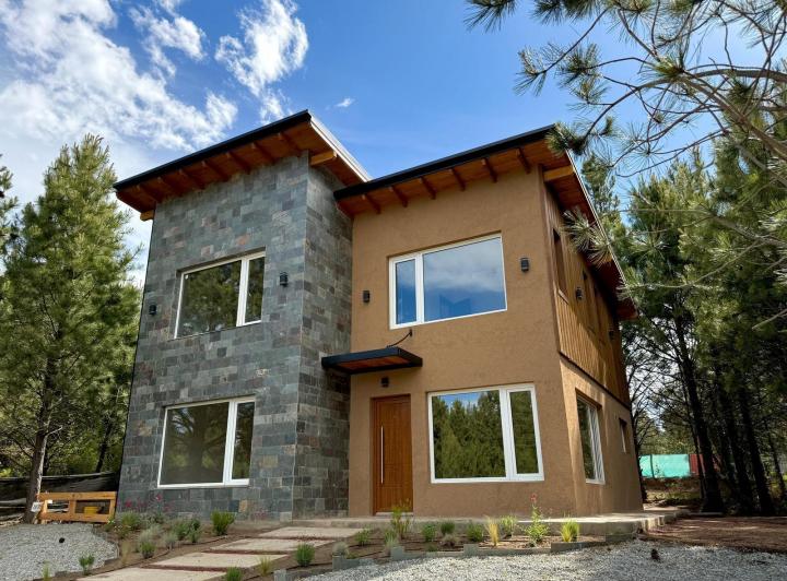 Casa · 130m² · 4 Ambientes