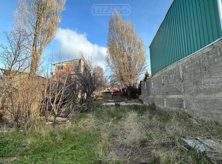 Terreno · 600m²