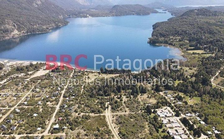 Terreno · 1800m²
