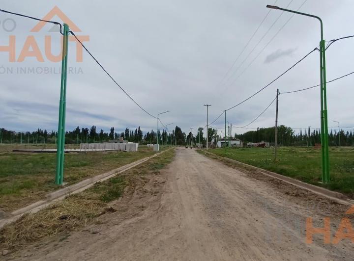 Terreno · 300m²