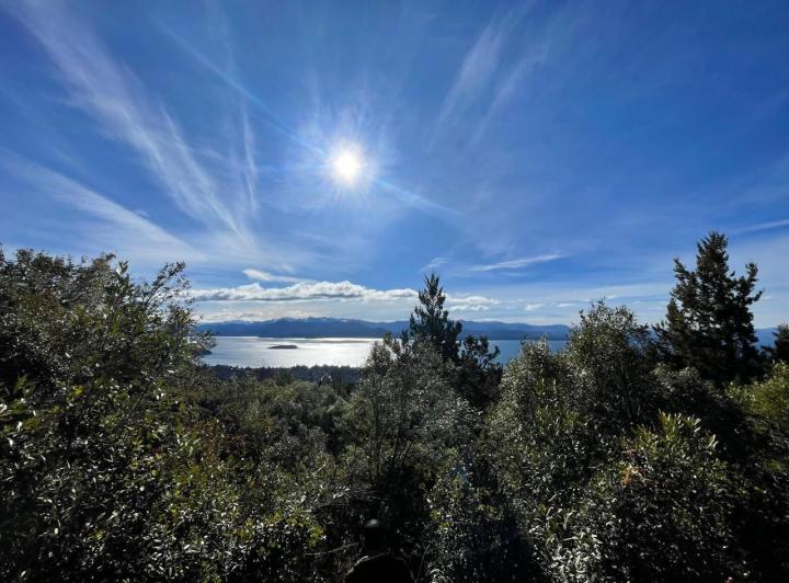 Terreno · 956m²