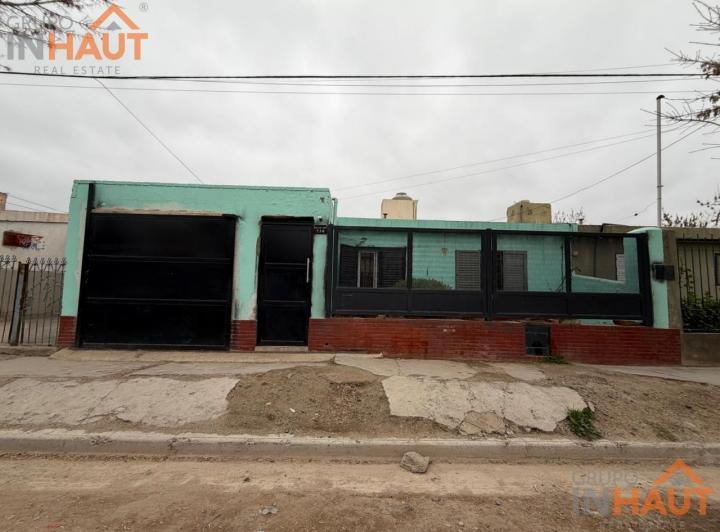 Casa · 104m² · 3 Ambientes · 1 Cochera