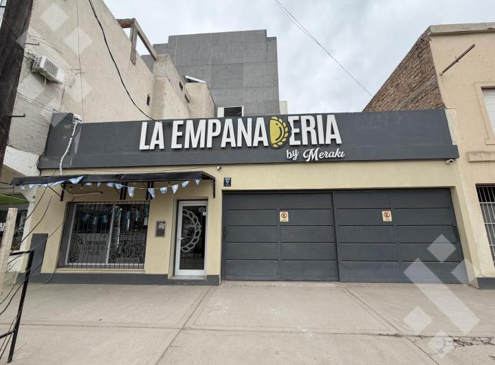 Local comercial · 94m² · 4 Ambientes
