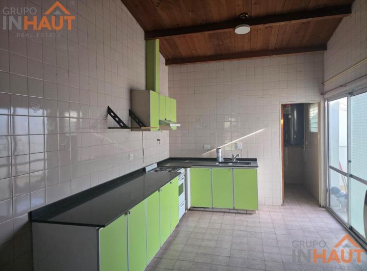 Casa · 450m² · 7 Ambientes · 2 Cocheras