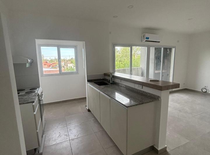 Departamento · 85m² · 2 Dormitorios · 1 Cochera