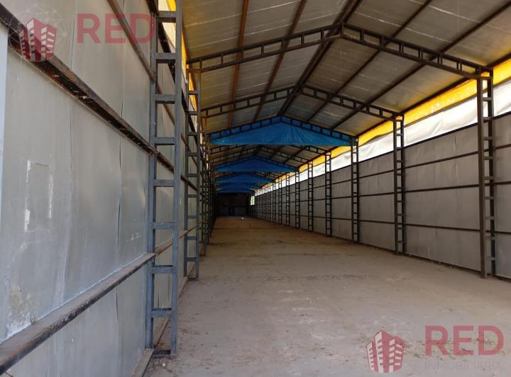 Terreno · 1484m²
