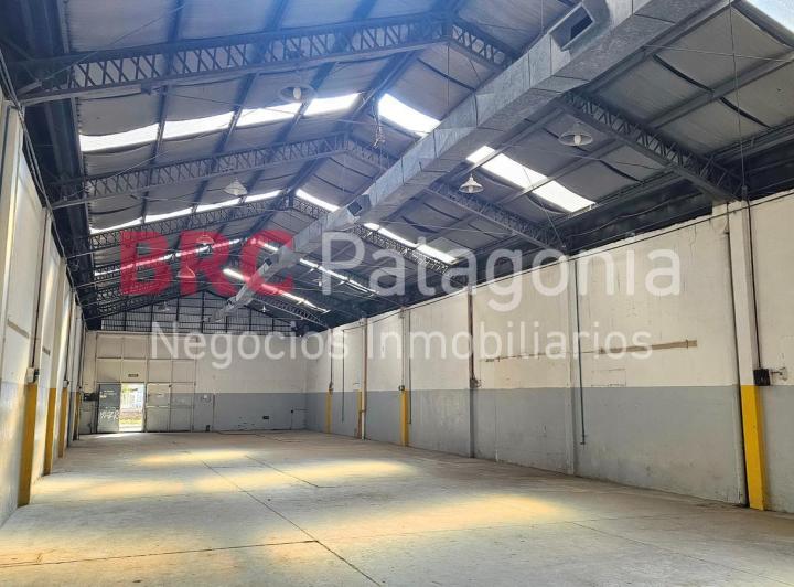 Depósito · 500m² · 6 Ambientes