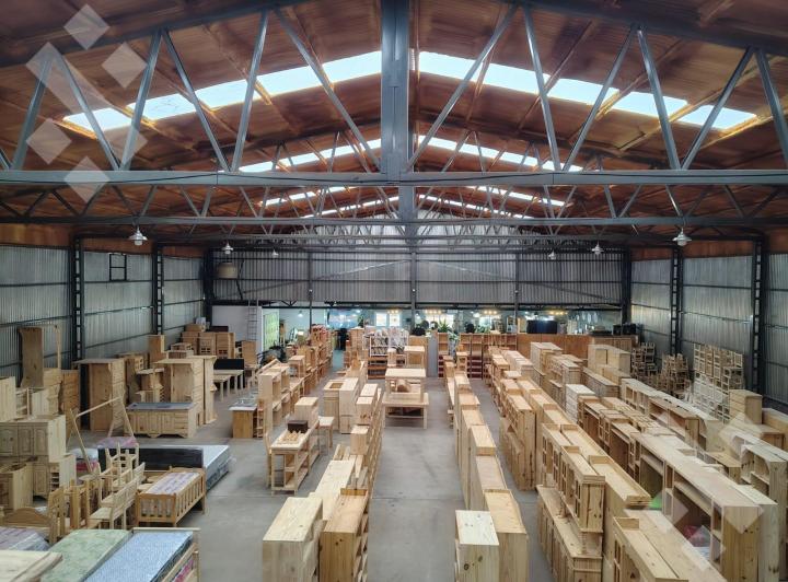 Bodega-Galpón · 1600m² · 4 Ambientes
