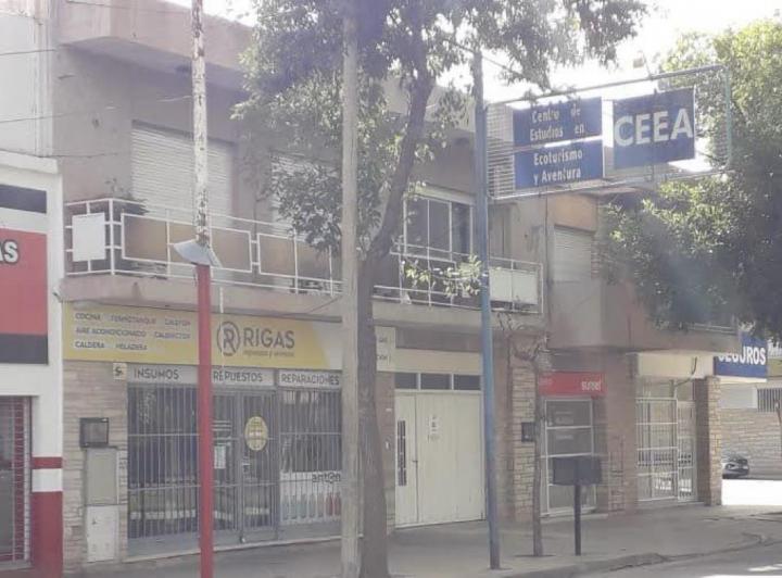 Local comercial · 300m²