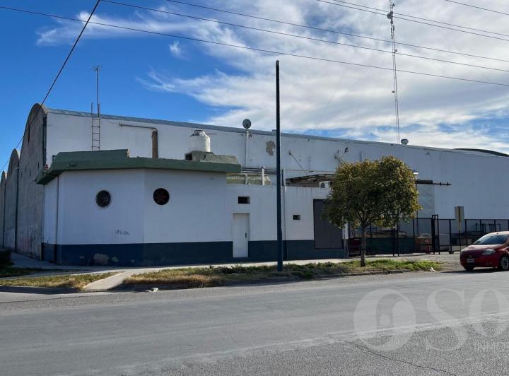 Depósito · 5500m²
